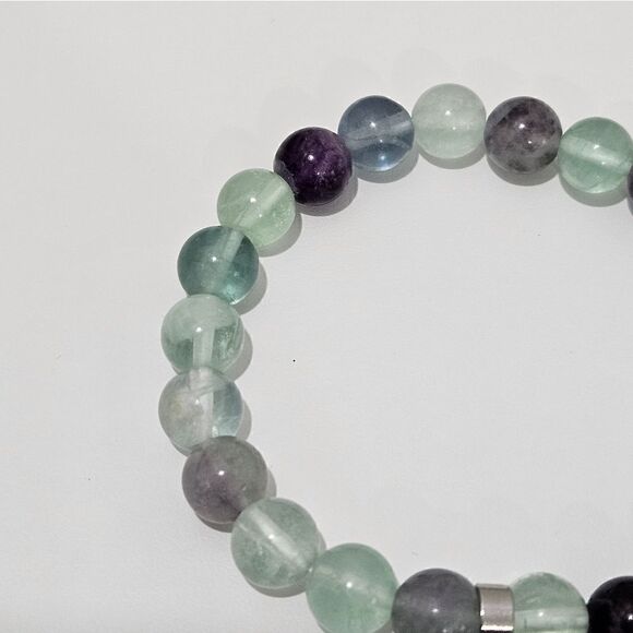 NWOT, Natural fluorite bracelet - Picture 2 of 3